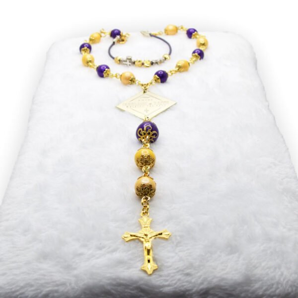 Custom Courage of Faith Totem Hanger - Image 5