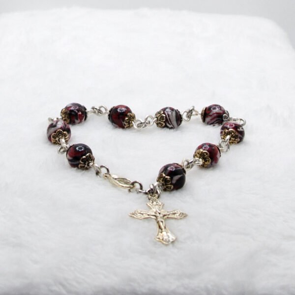 Women's Custom Beaded Jump Ring Bracelet - Image 11
