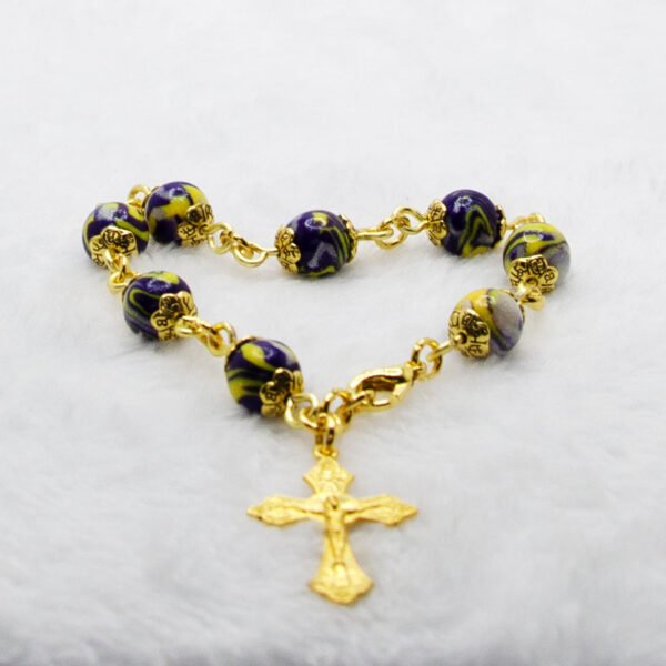 Women's Custom Beaded Jump Ring Bracelet - Image 3