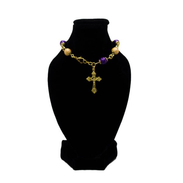 Women's Custom Beaded Jump Ring Bracelet - Image 5